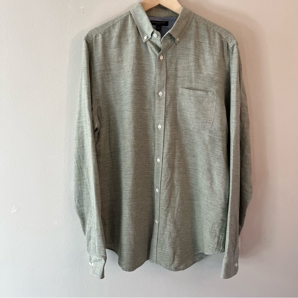 Banana Republic Large Slim Fit Green Linen Blend Dress Shirt